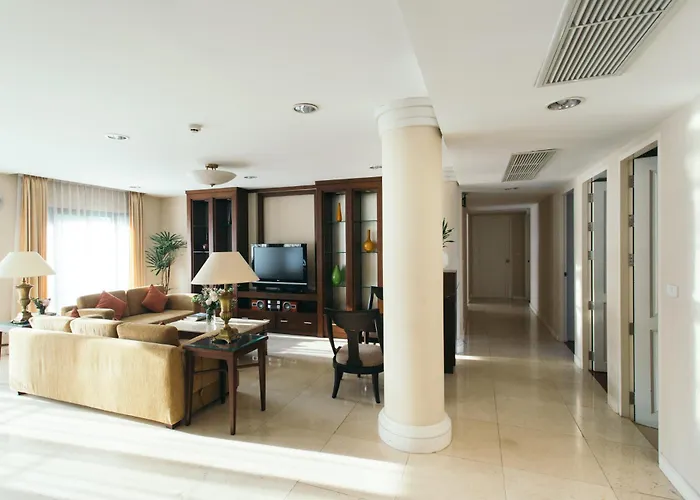 Thomson Bangkok