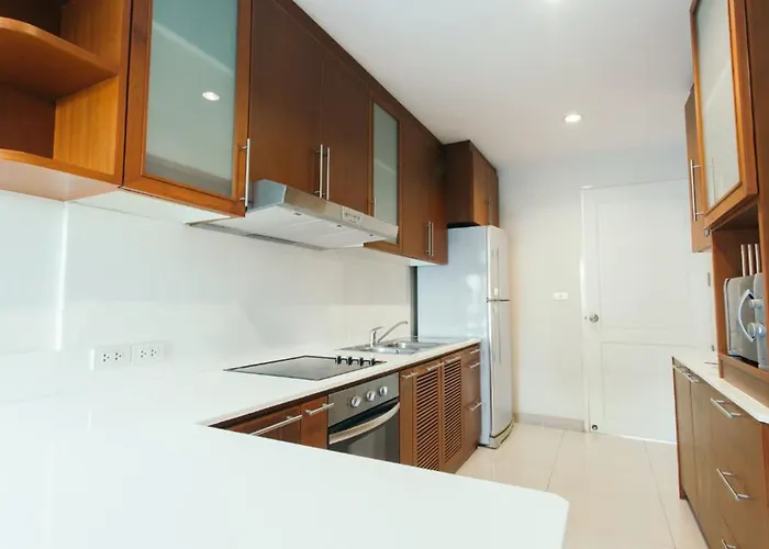 Thomson 3*
