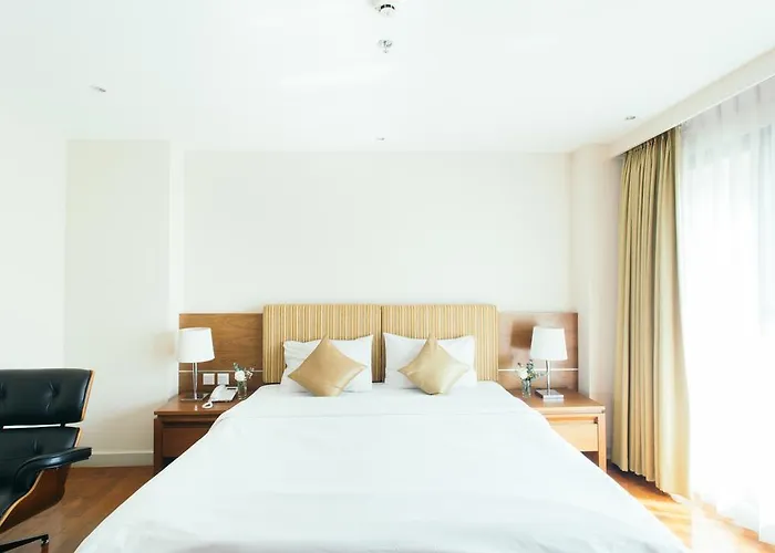 Thomson 3* Bangkok